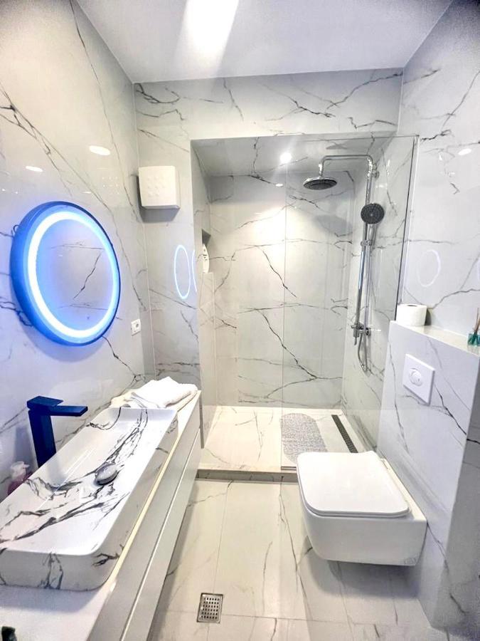 Durres Currila Modern Luxury Stunning Beach Views Zewnętrze zdjęcie