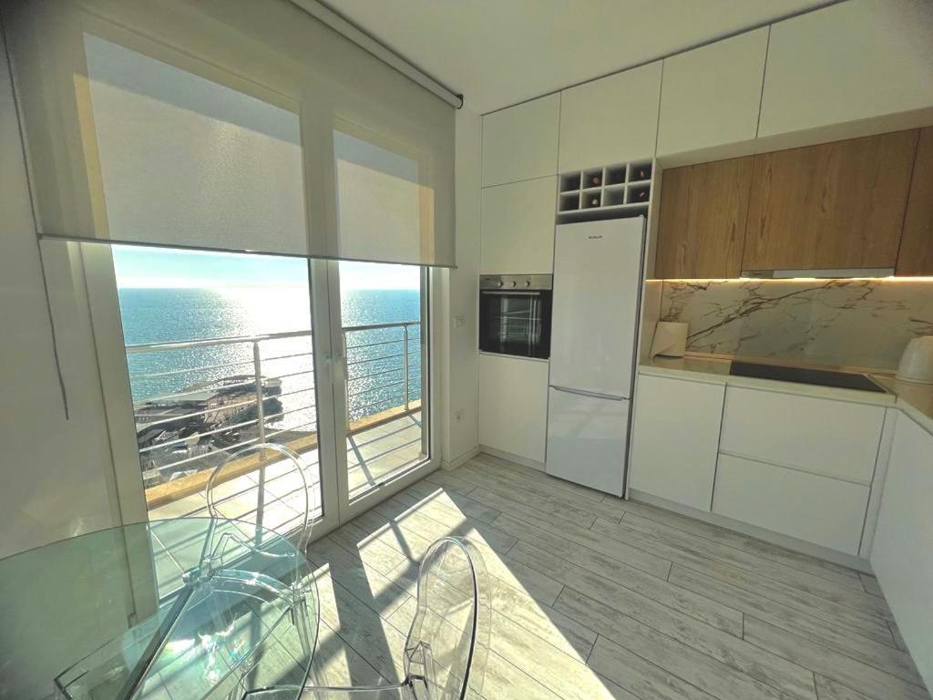 Durres Currila Modern Luxury Stunning Beach Views Zewnętrze zdjęcie
